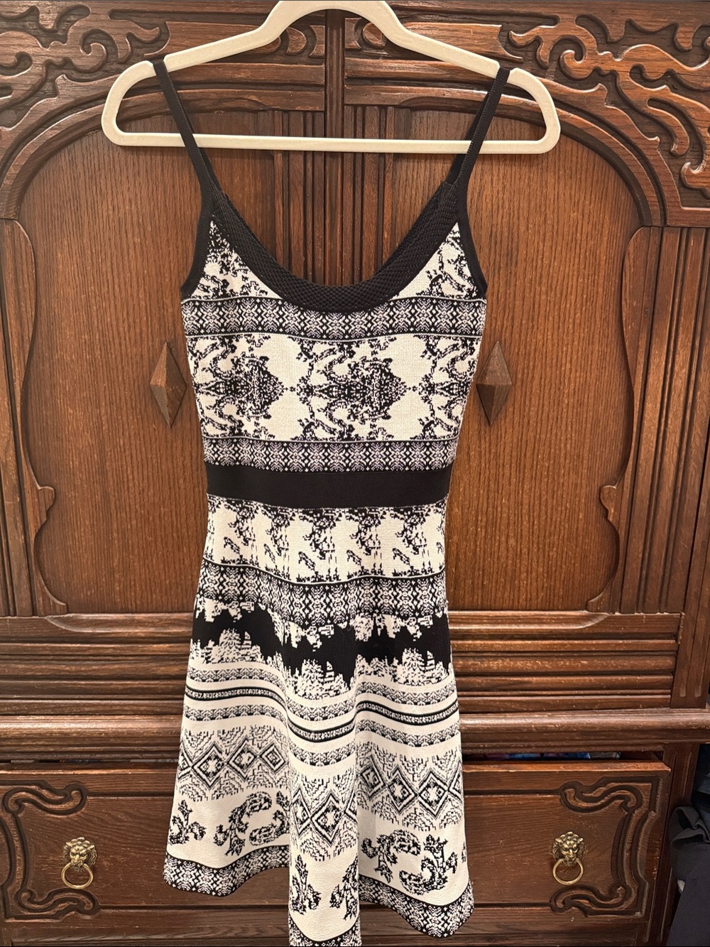 bebe Black and White Patterned Mini Dress